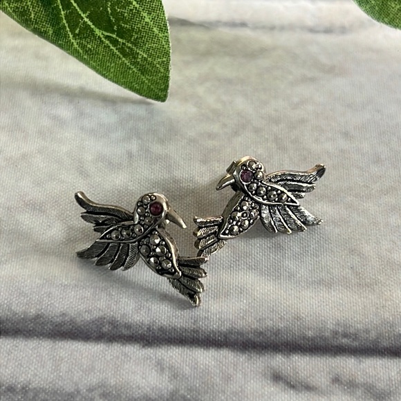 Avon marcasite hummingbird earrings - Picture 2 of 6